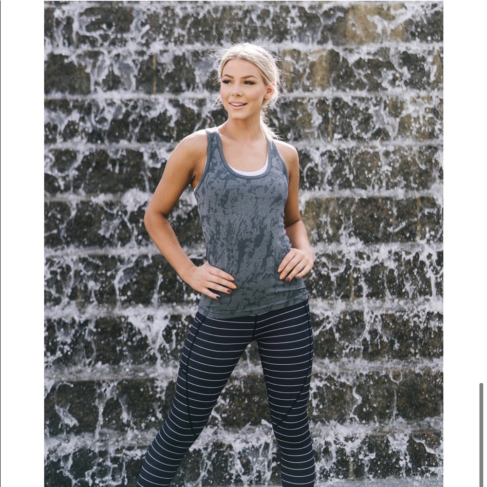 Zyia Gray Splash Tank